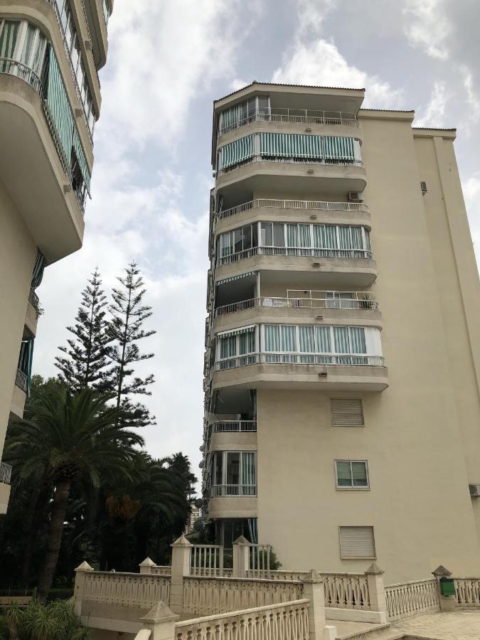 Apartamento Parque 2 Playa De Gandia Екстериор снимка
