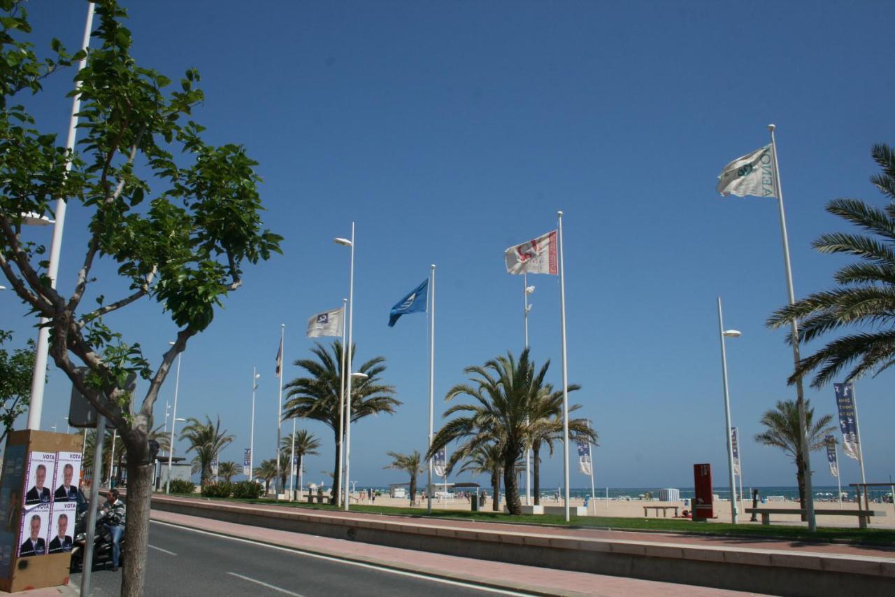 Apartamento Parque 2 Playa De Gandia Екстериор снимка